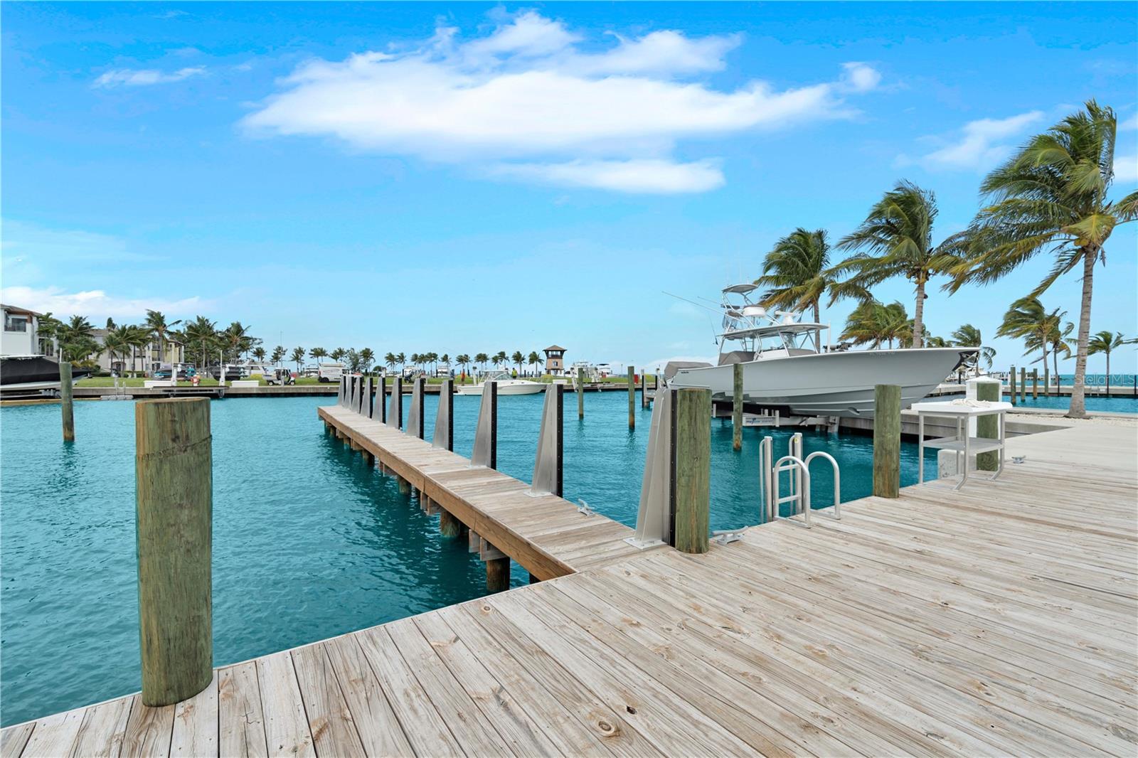 W7882829 Property Photo