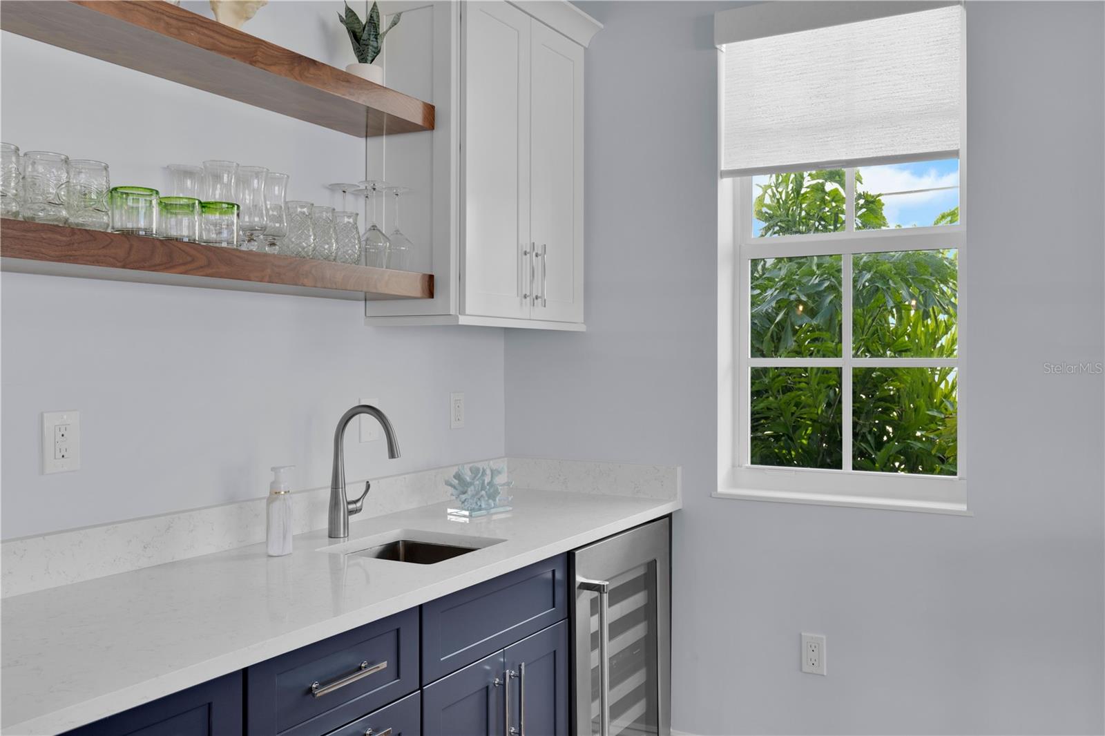 W7882829 Property Photo