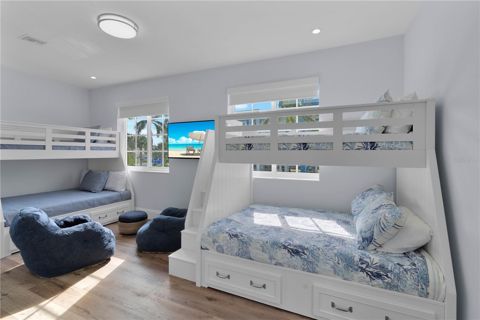 W7882829 Property Photo