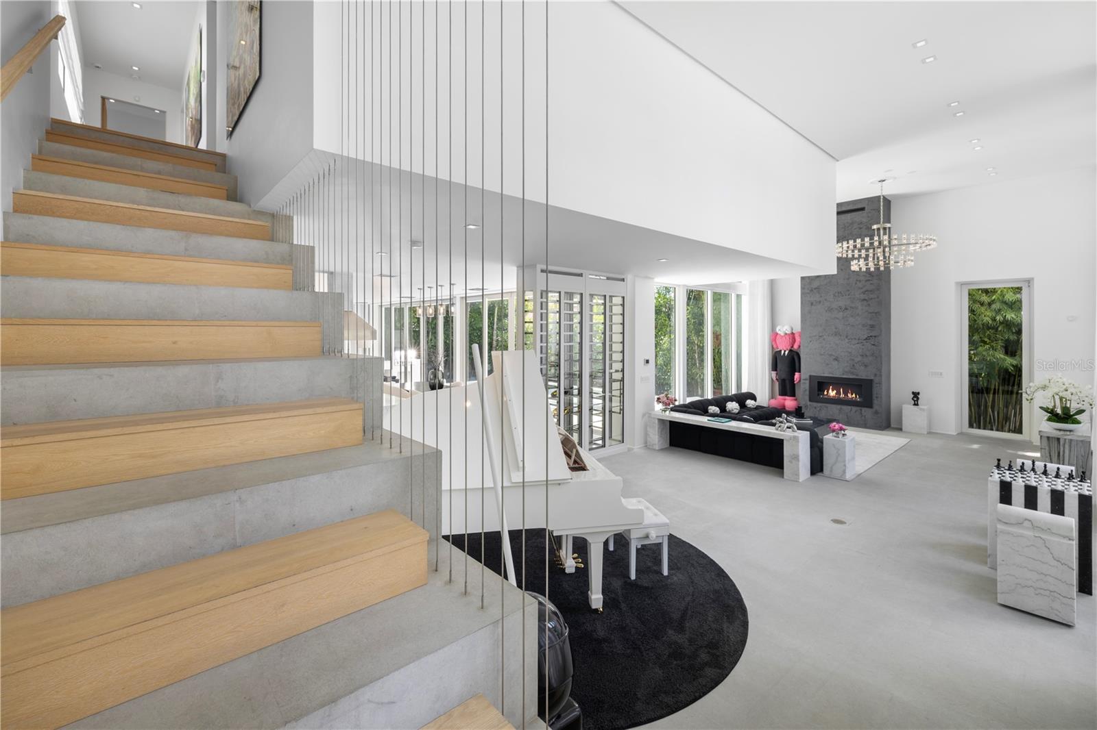 TB8474005 Property Photo