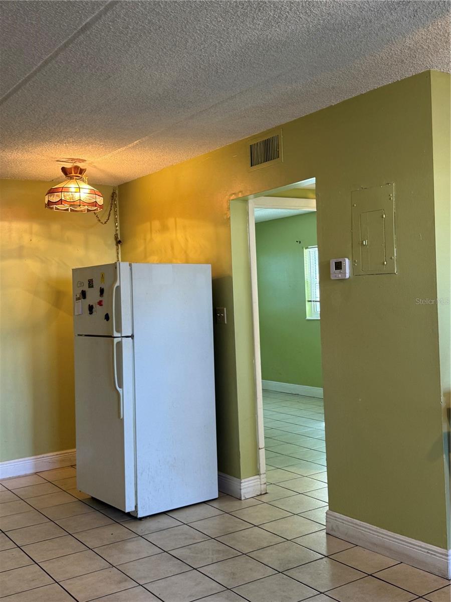 525 CONWAY RD #10, ORLANDO, FL, 32807