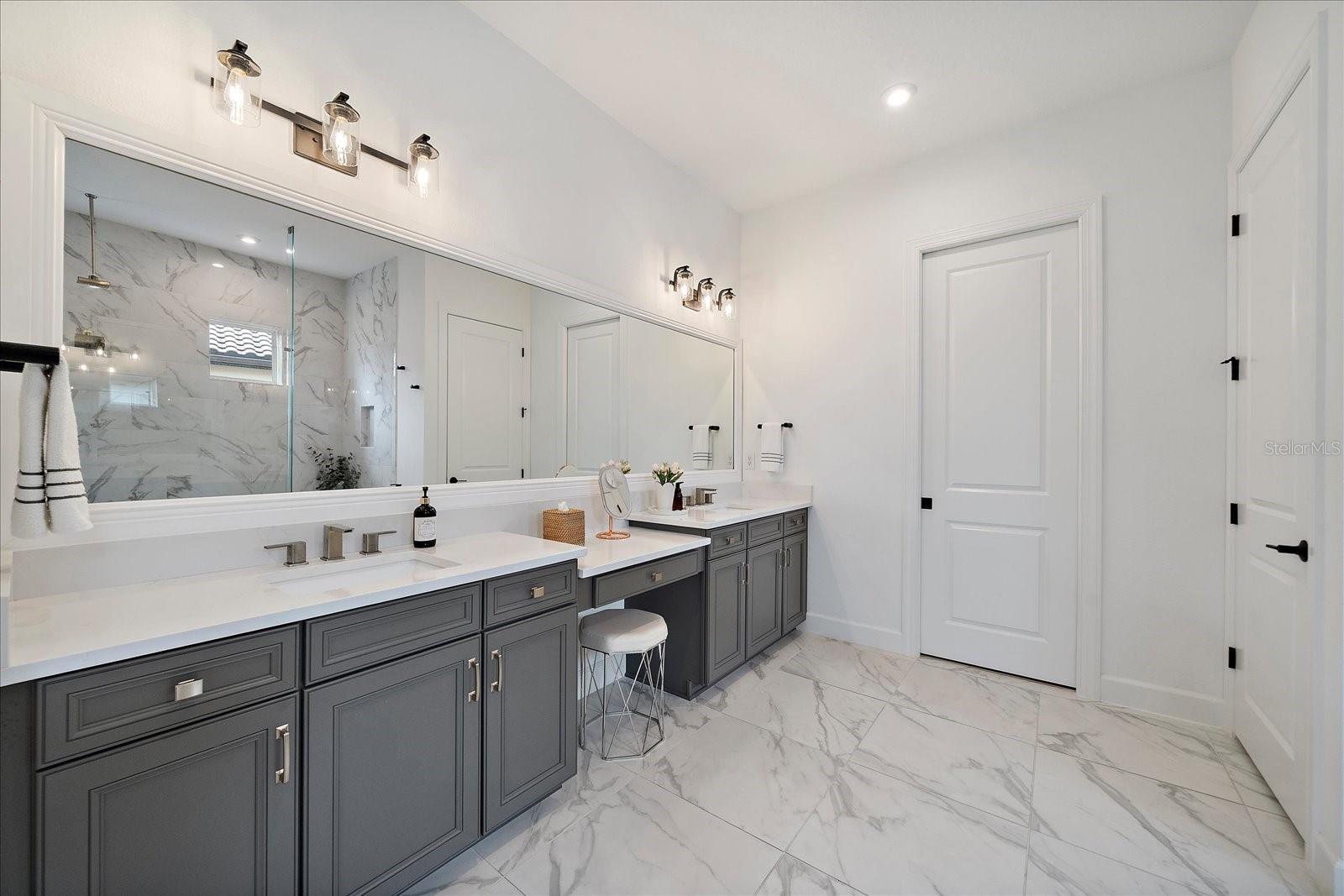 10193 MORNING MIST LN, SARASOTA, FL, 34241