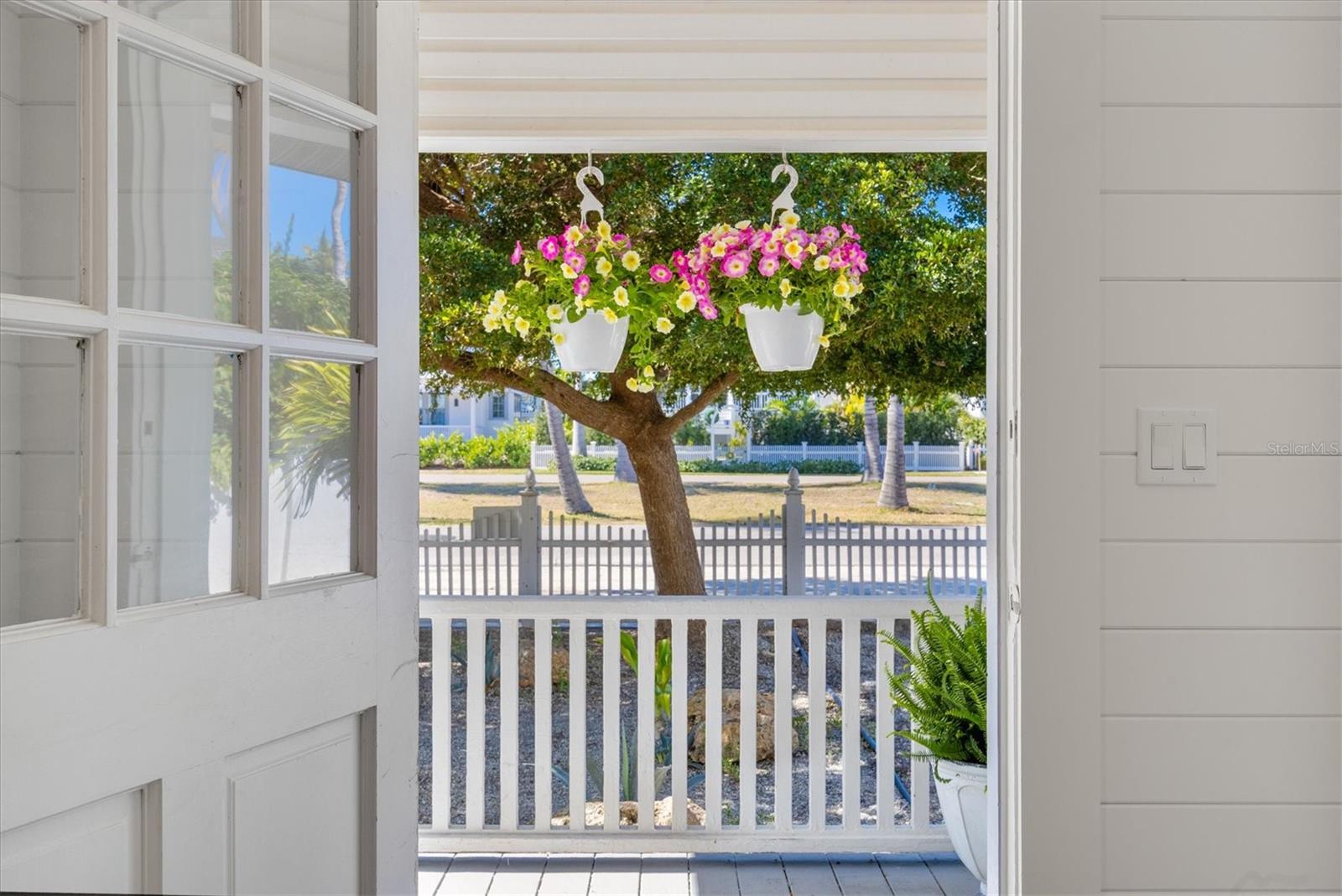 D6146072 Property Photo