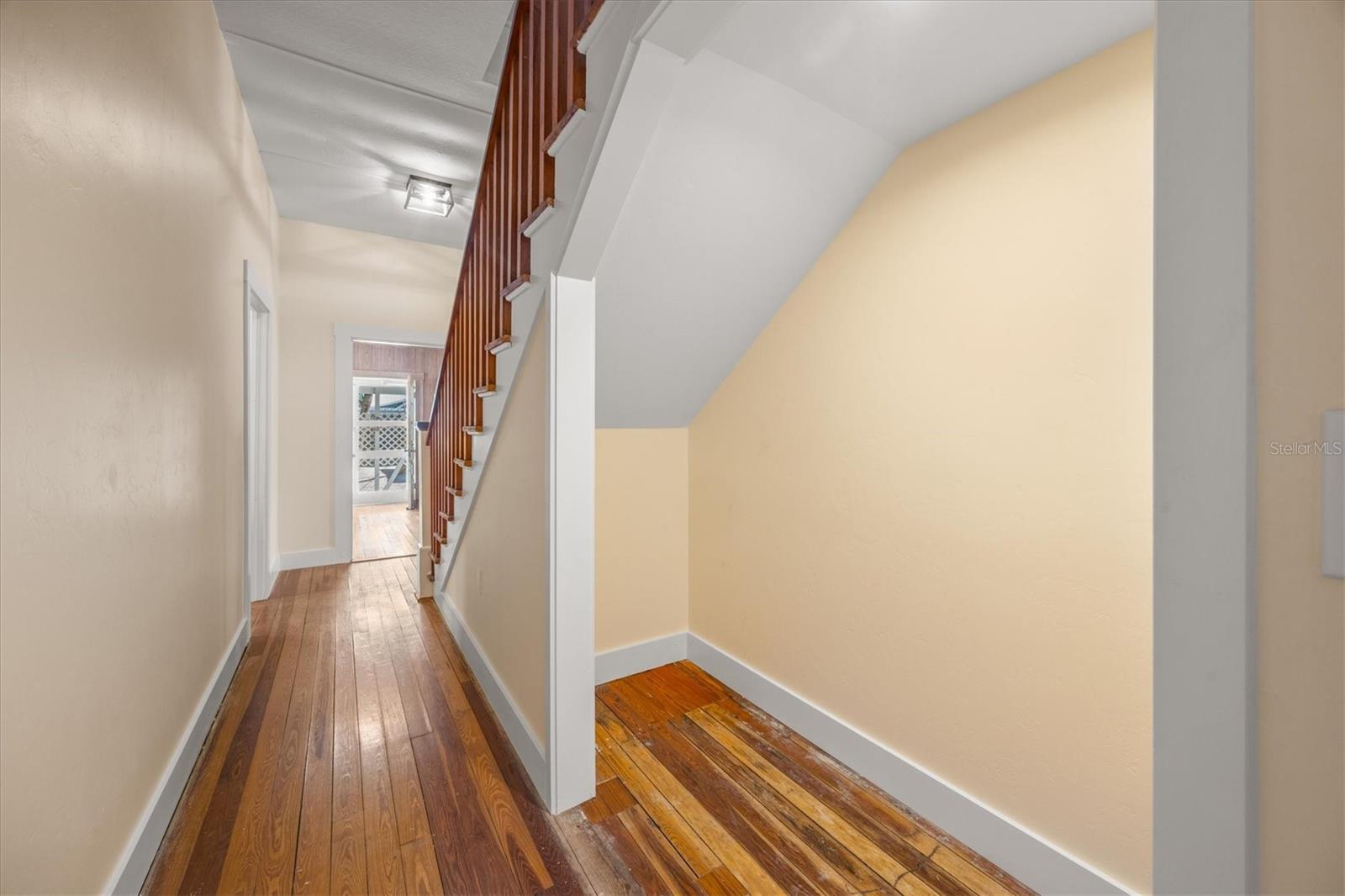 D6146072 Property Photo