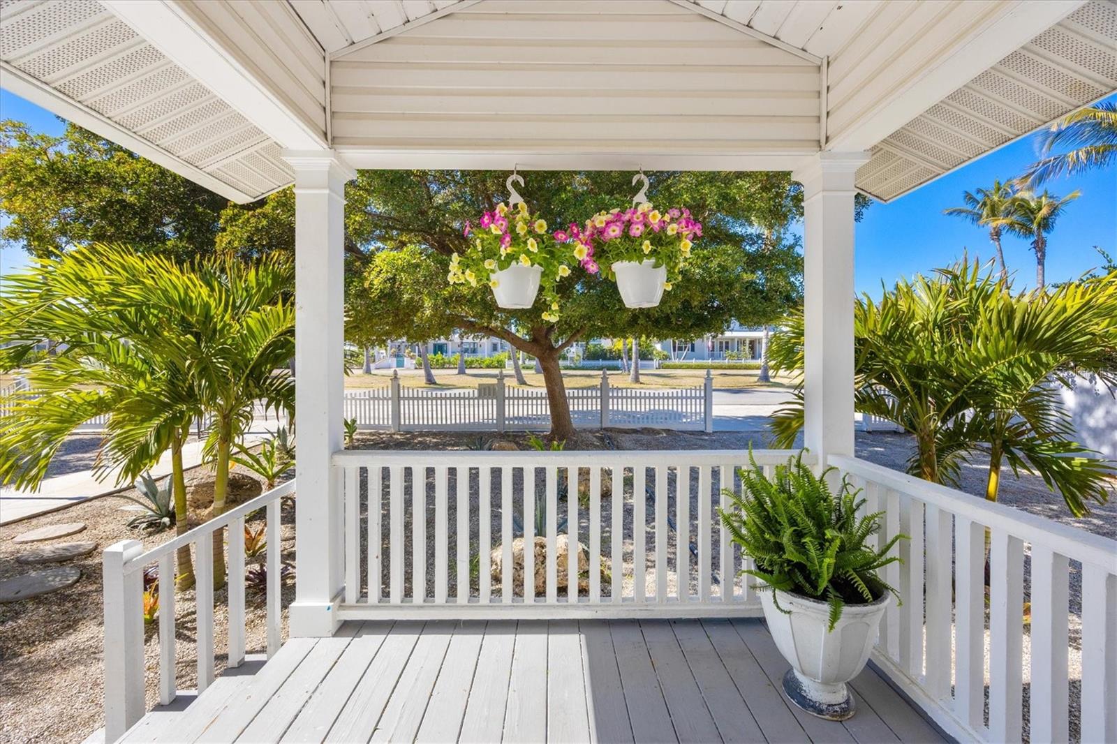 D6146072 Property Photo