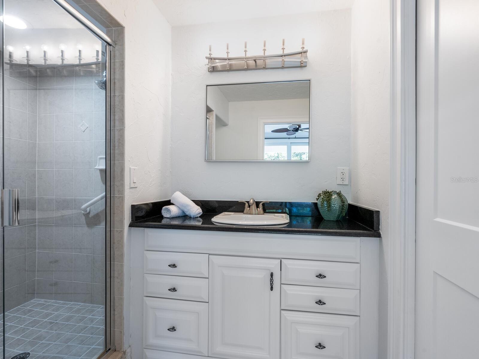 A4681768 Property Photo