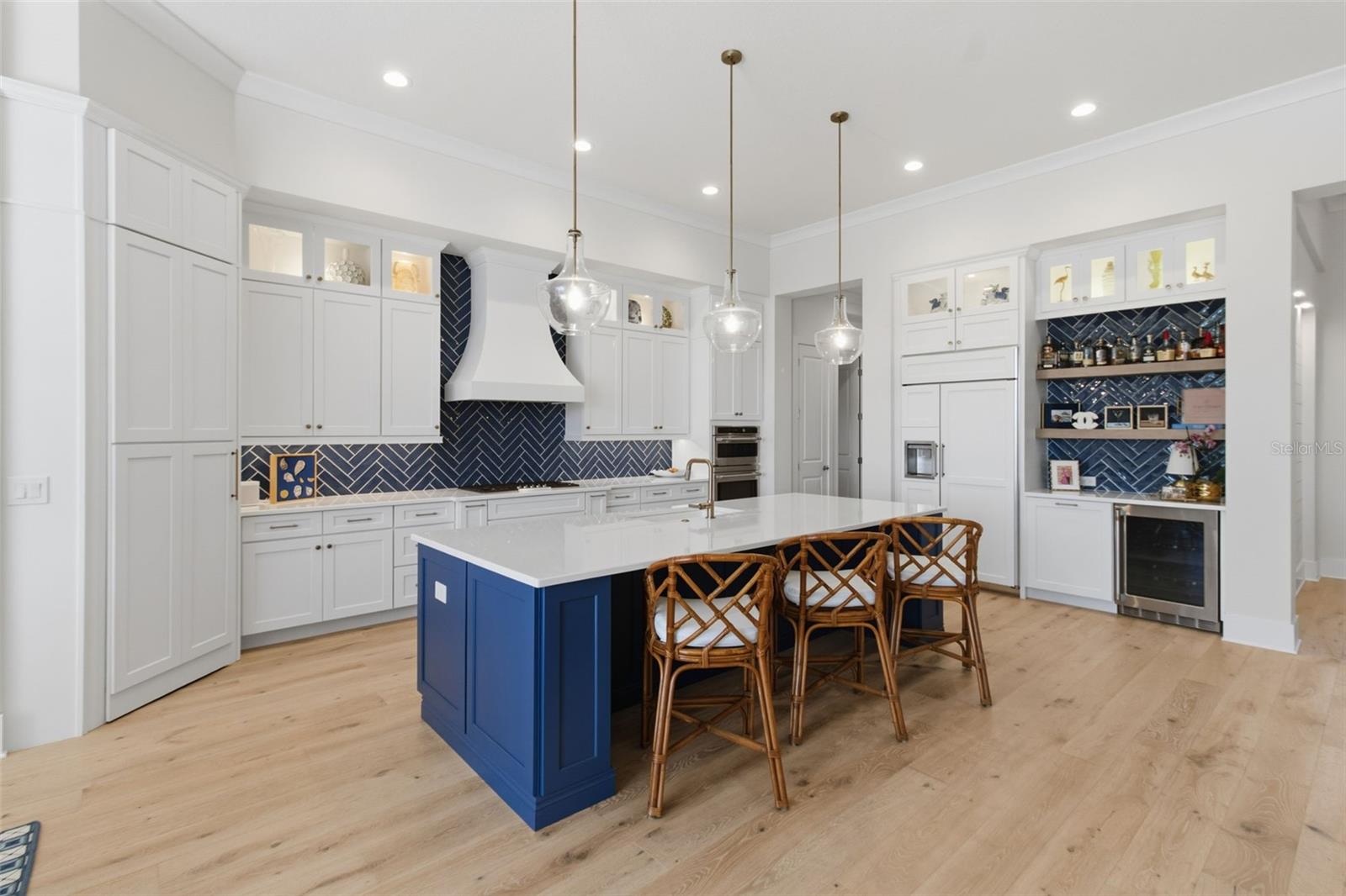 A4681770 Property Photo