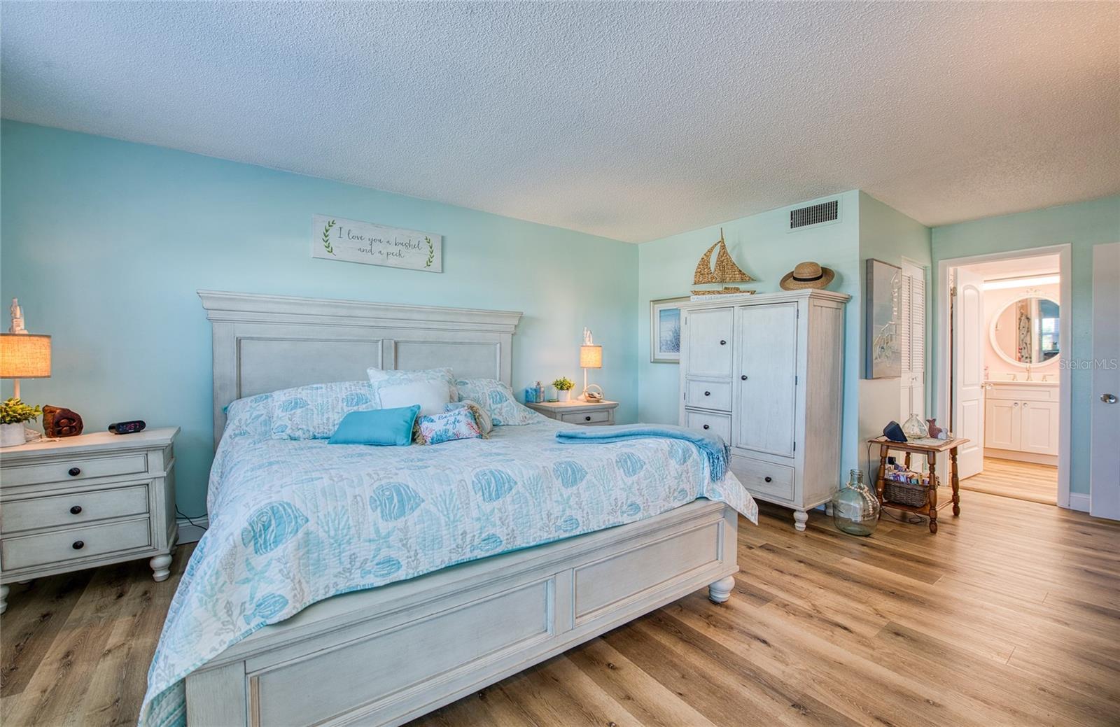 Spacious master suite