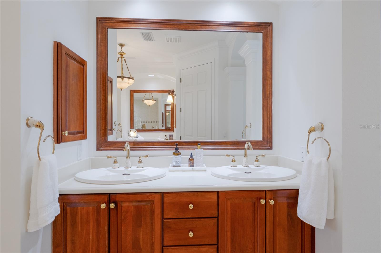 7012 TWIN HILLS TER, LAKEWOOD RANCH, FL, 34202