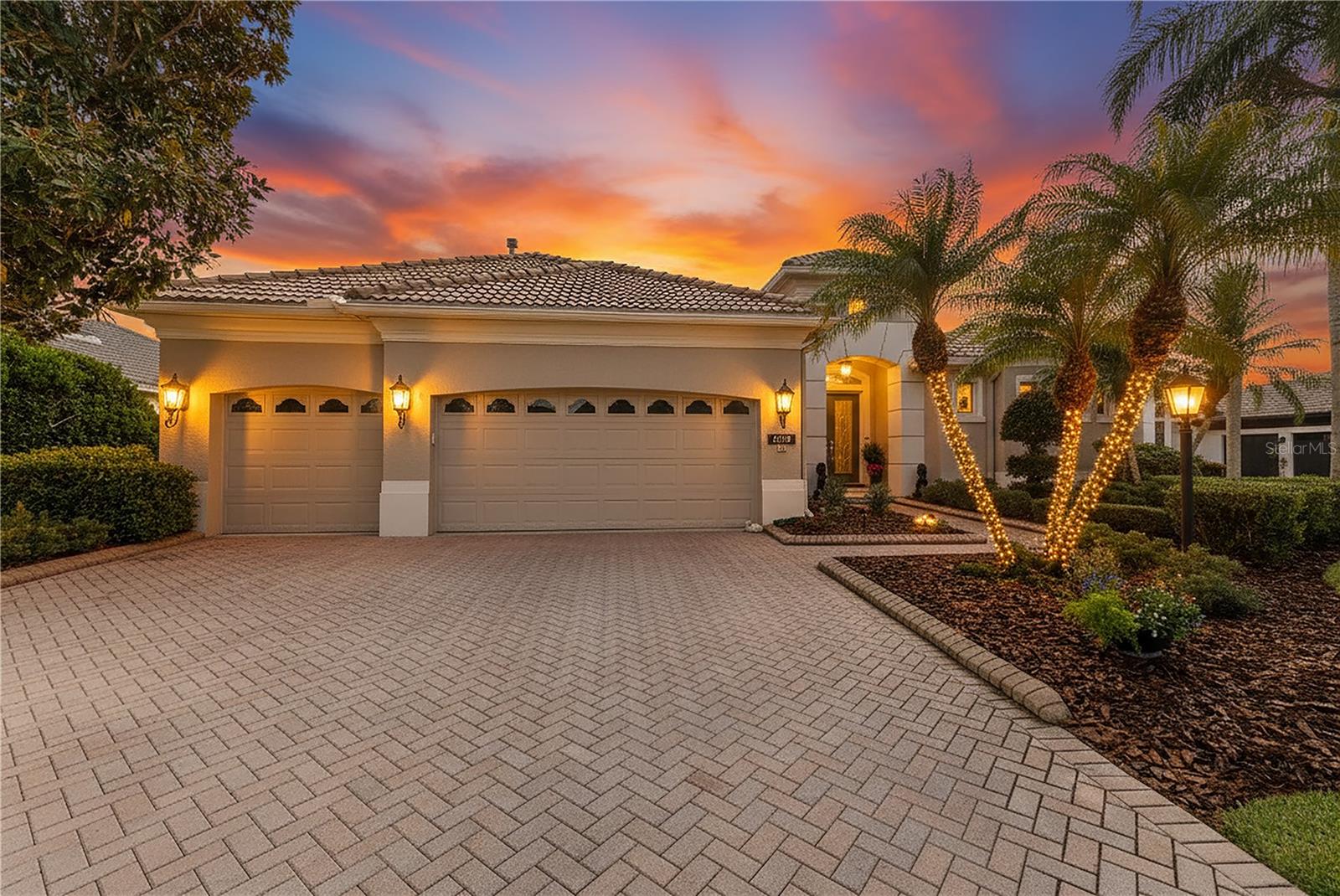 7012 TWIN HILLS TER, LAKEWOOD RANCH, FL, 34202