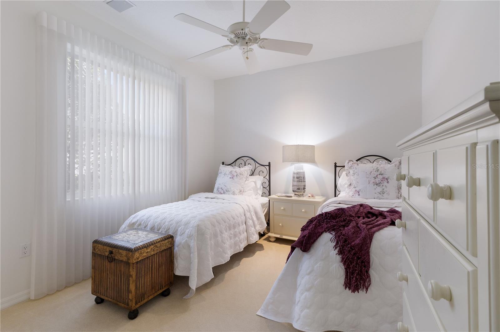 7012 TWIN HILLS TER, LAKEWOOD RANCH, FL, 34202