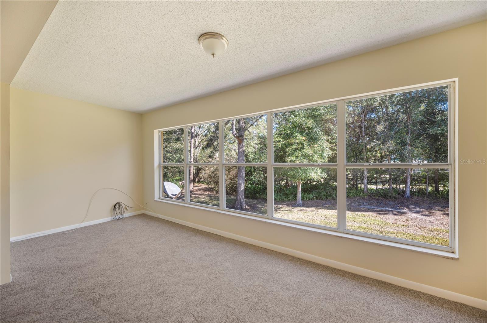 P4937770 Property Photo