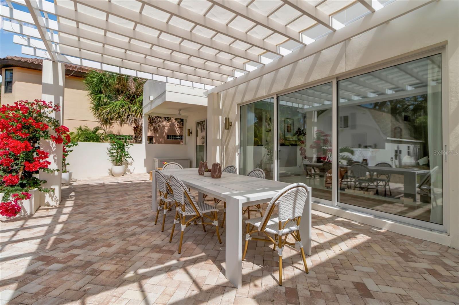 A4681796 Property Photo