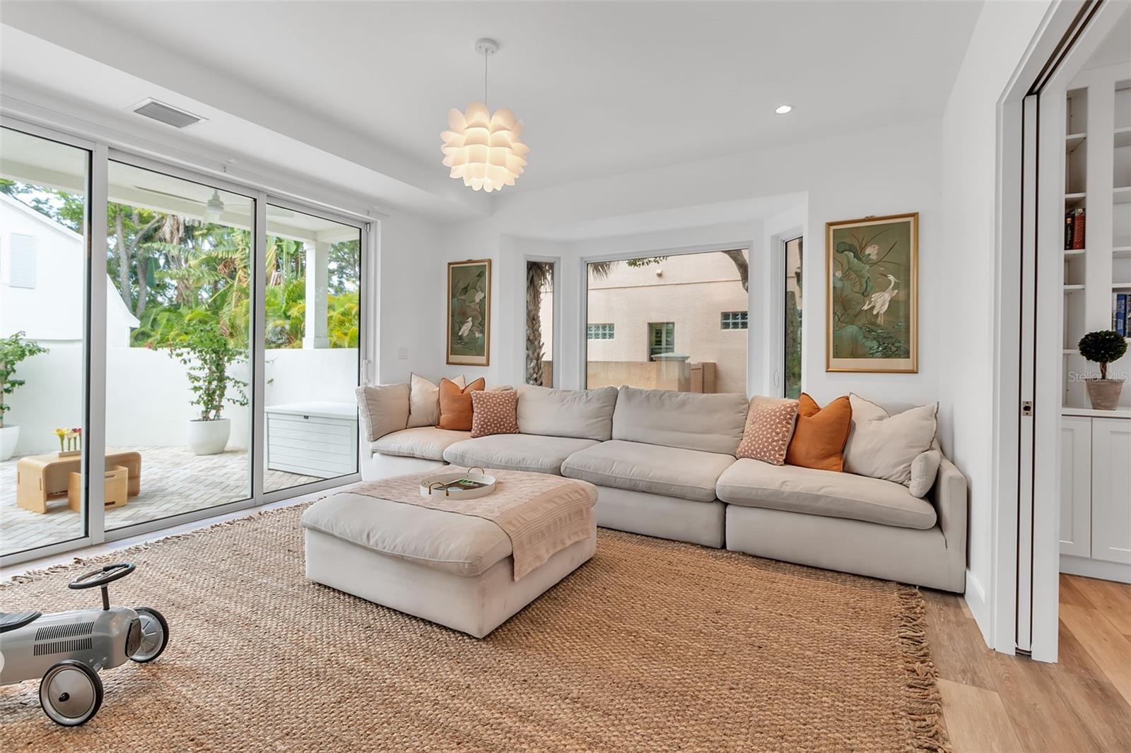 A4681796 Property Photo