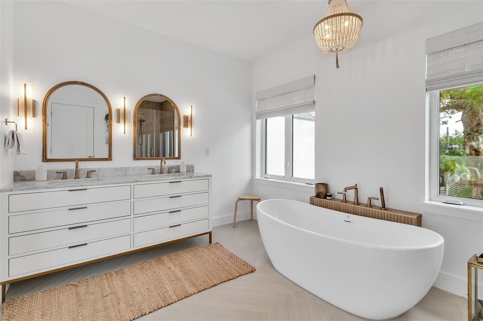 A4681796 Property Photo