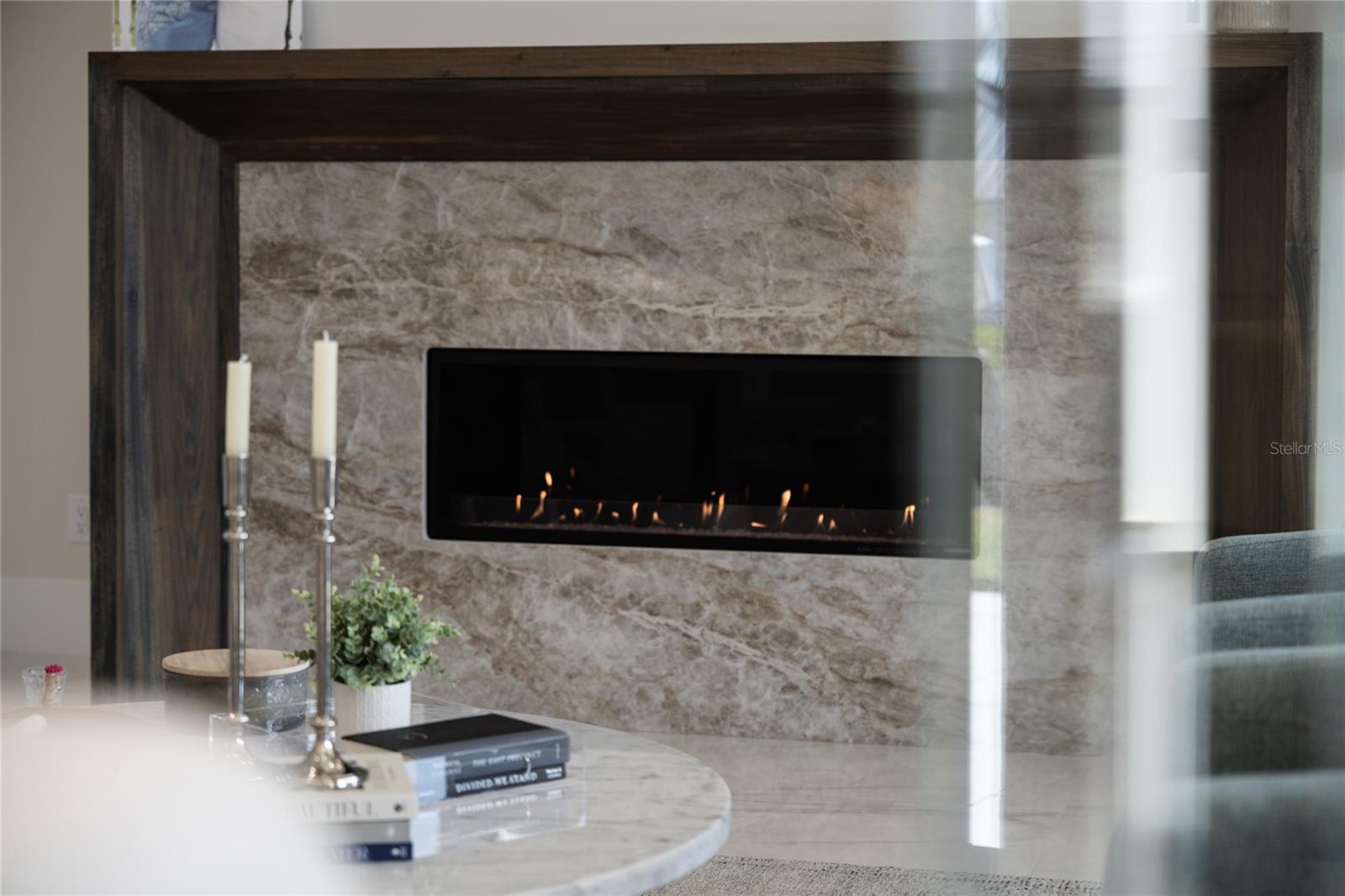 O6380896 Property Photo