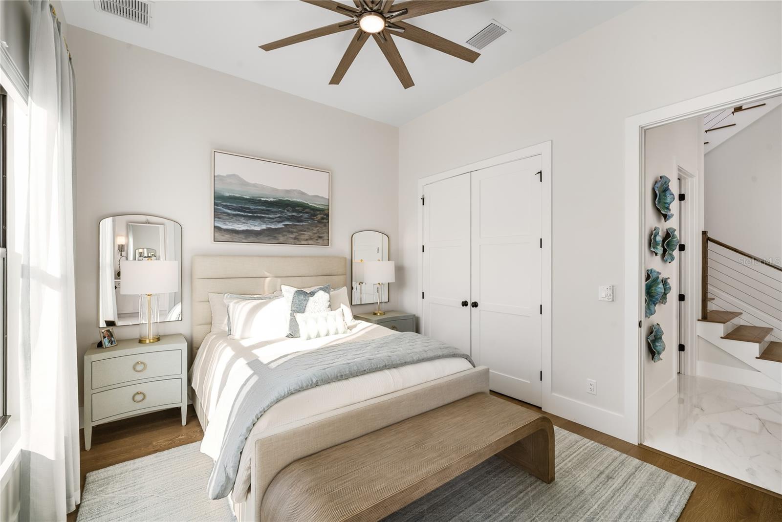 O6380896 Property Photo