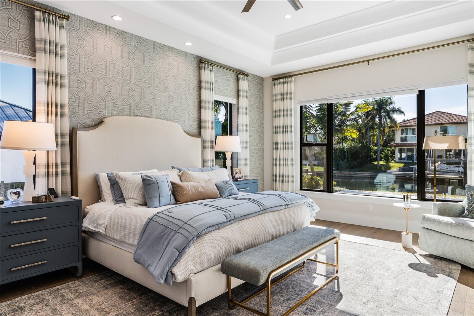 O6380896 Property Photo