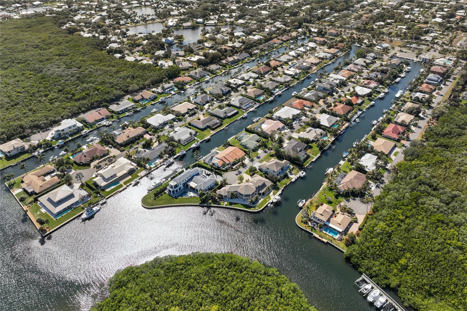 O6380896 Property Photo