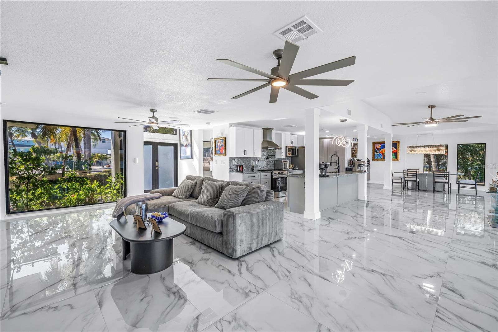 TB8474247 Property Photo