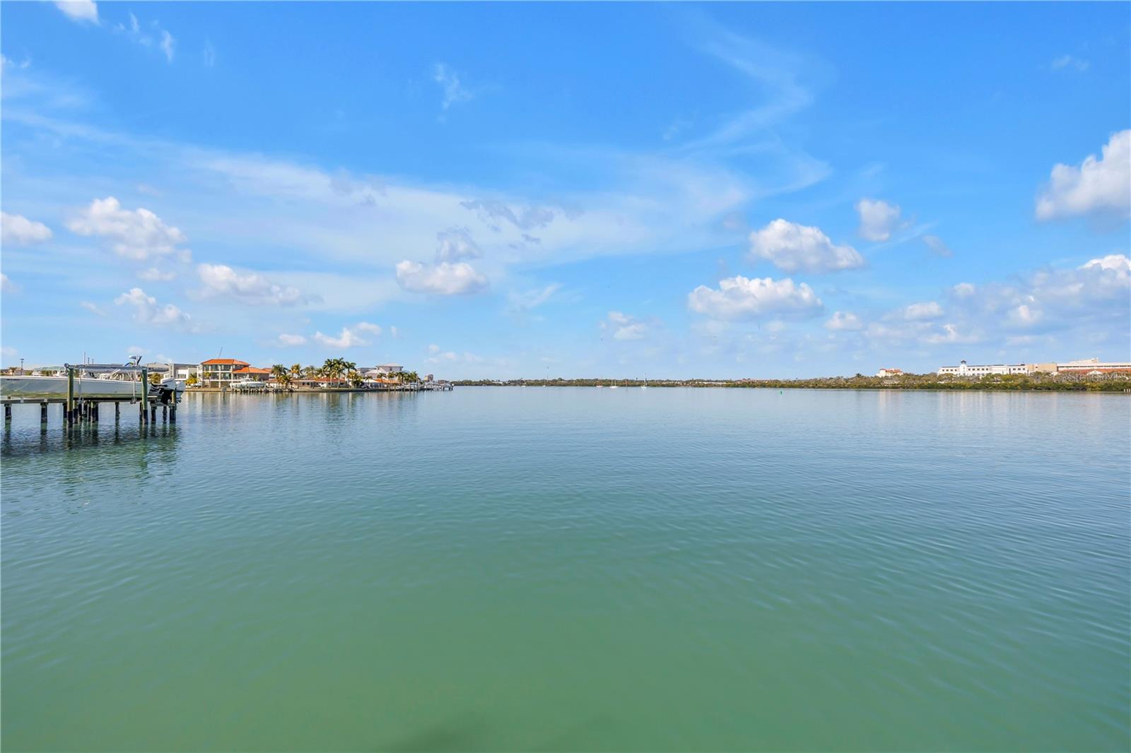 TB8474247 Property Photo