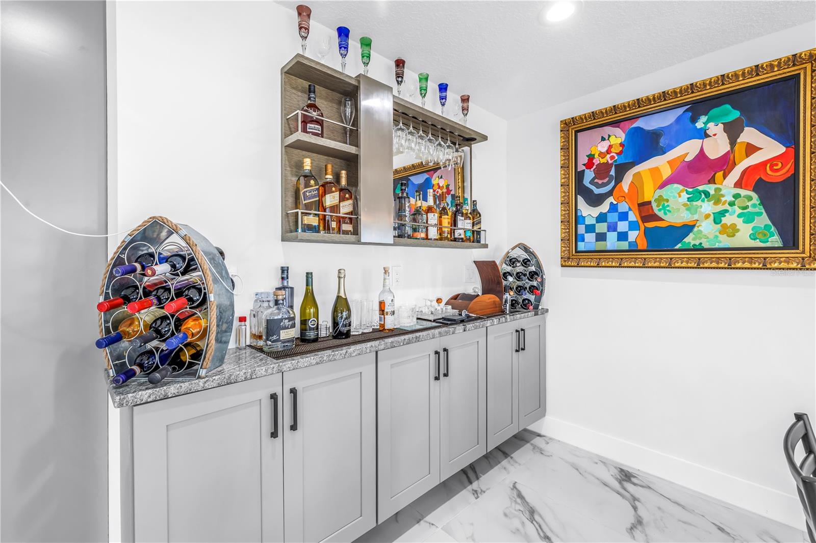 TB8474247 Property Photo