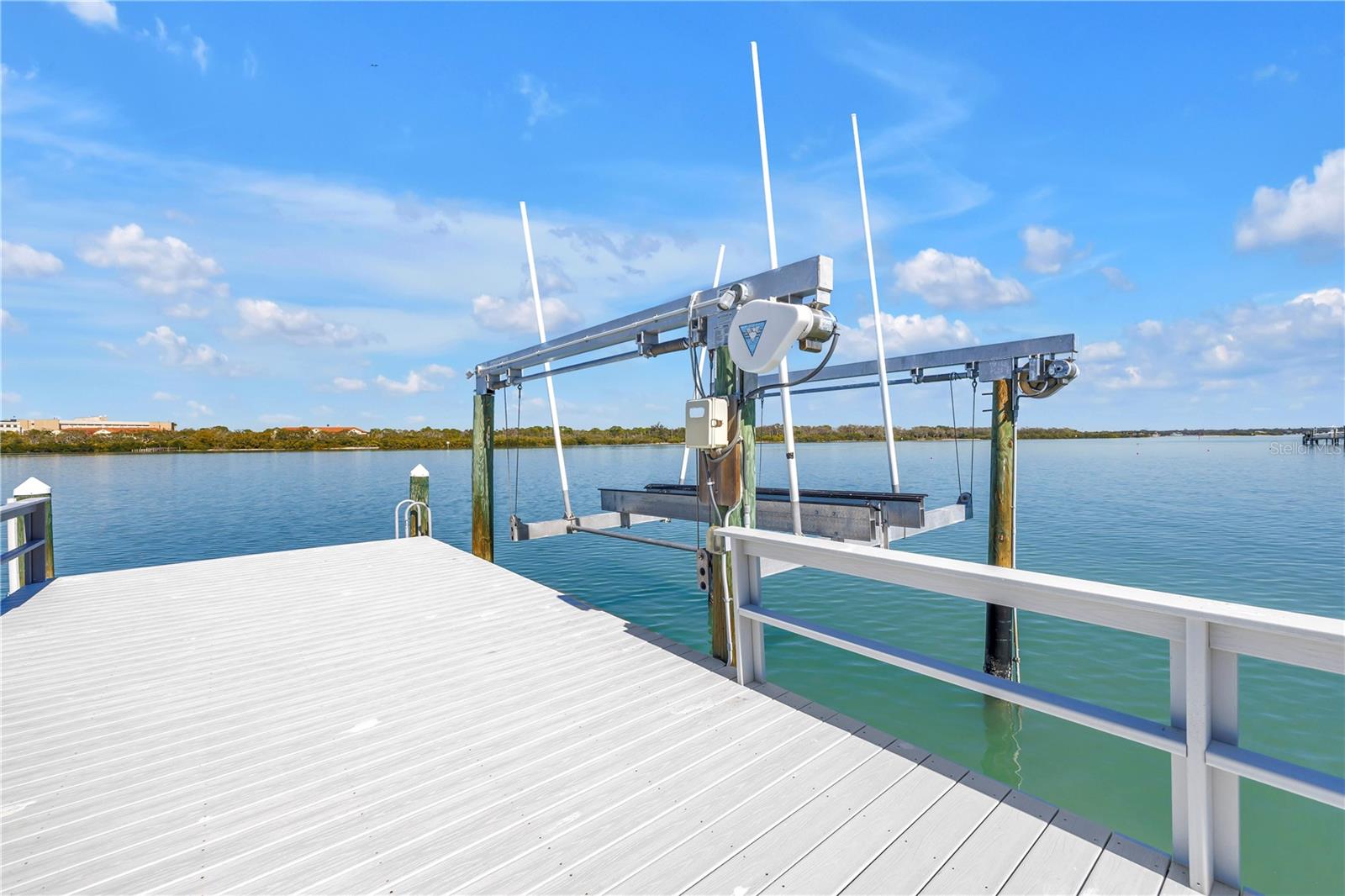 TB8474247 Property Photo