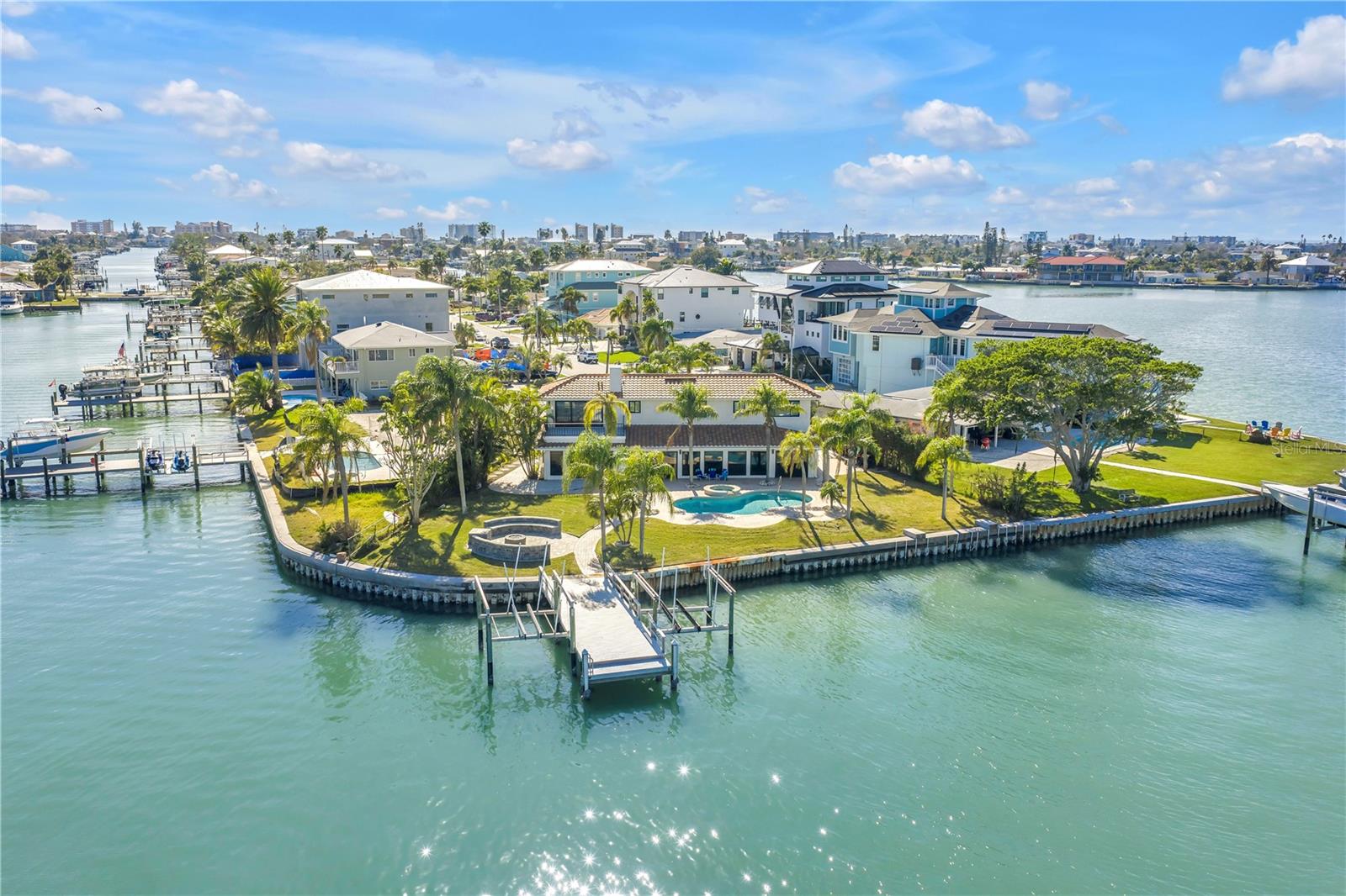 TB8474247 Property Photo