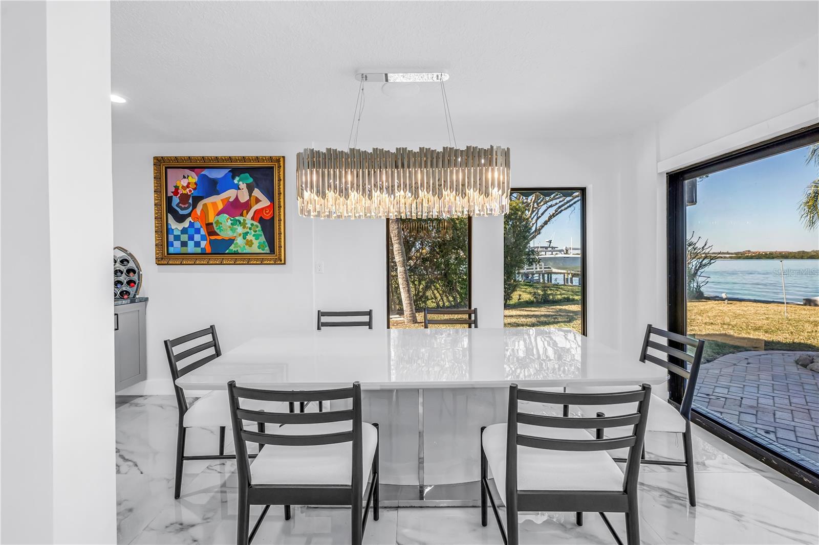 TB8474247 Property Photo