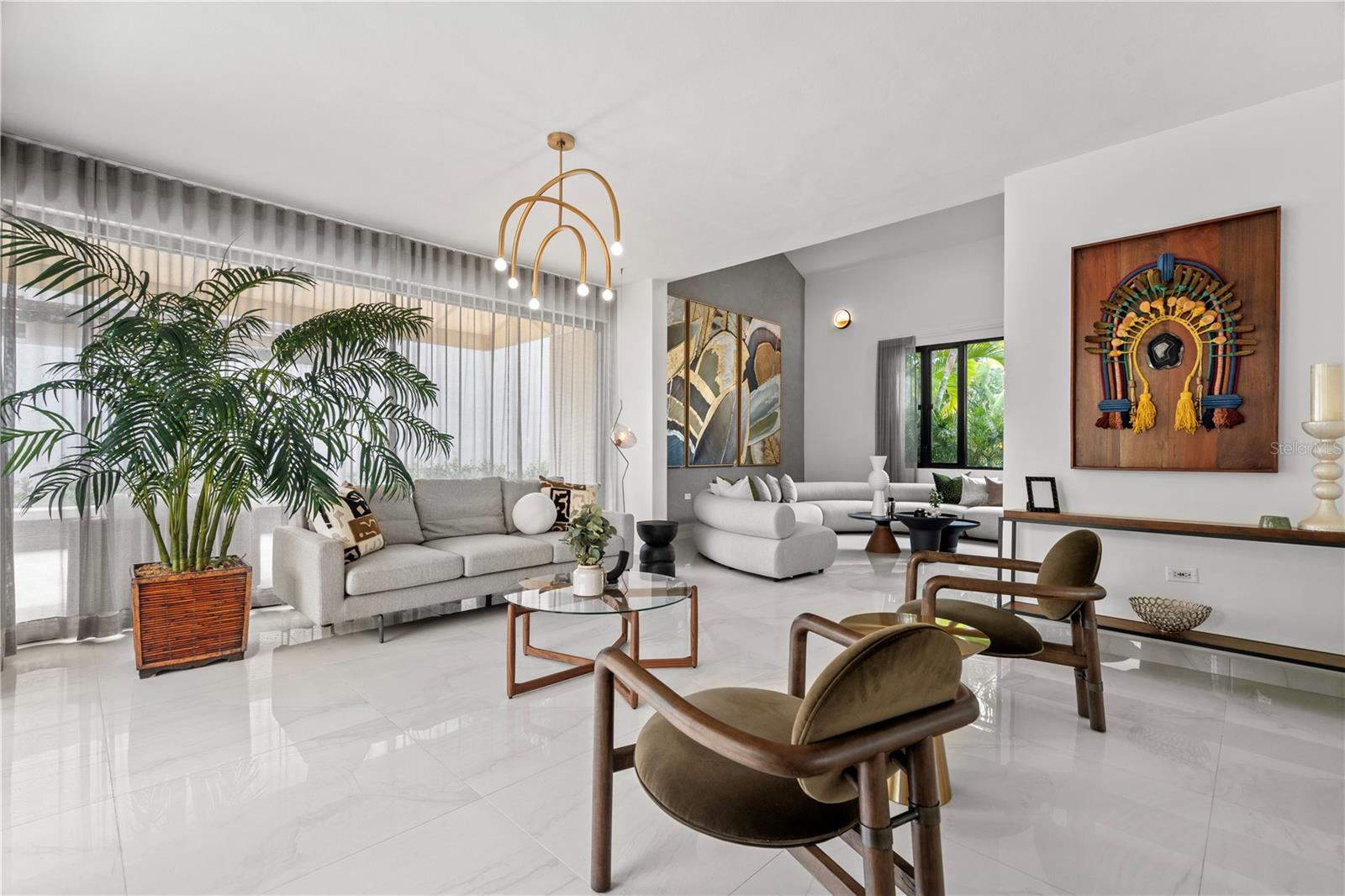 PR9119178 Property Photo