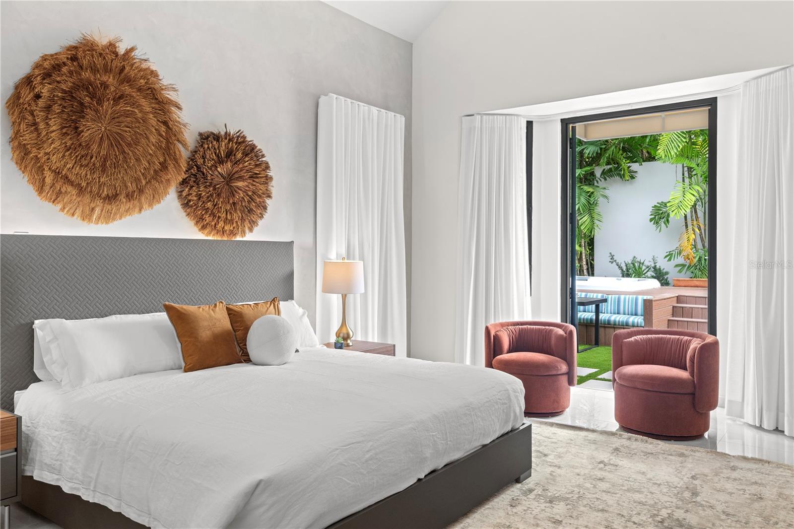 PR9119178 Property Photo