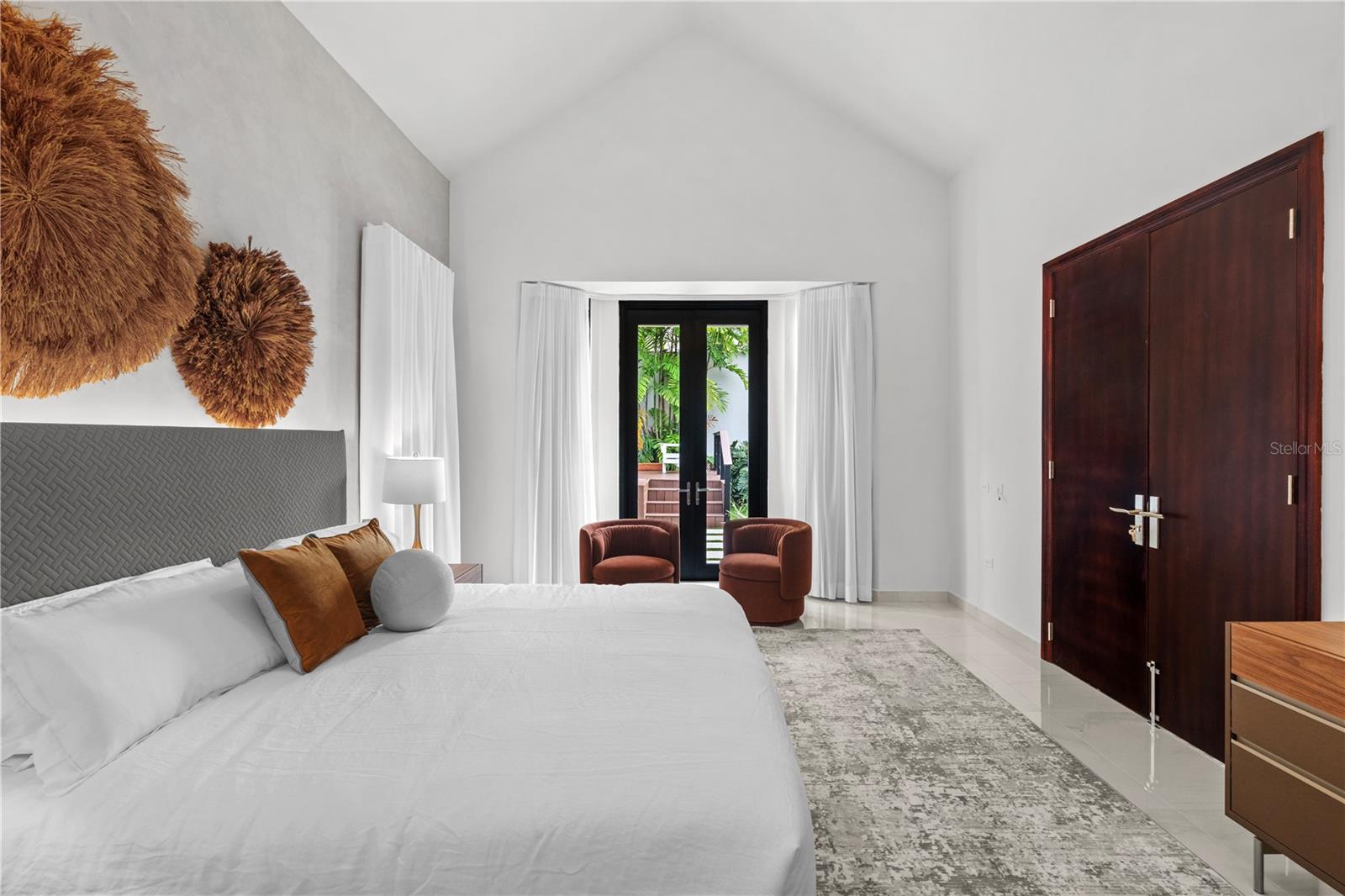 PR9119178 Property Photo