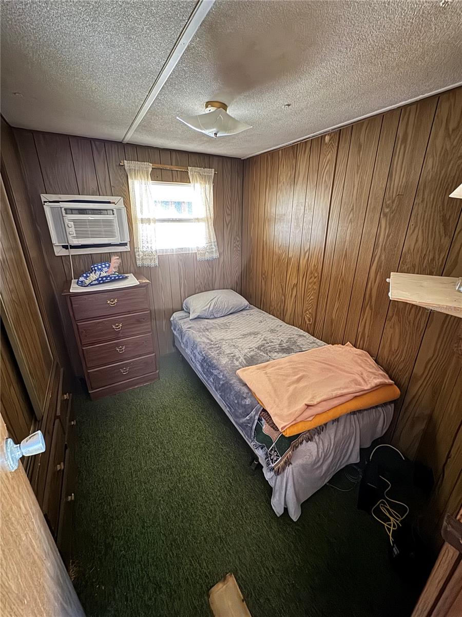 TB8474331 Property Photo