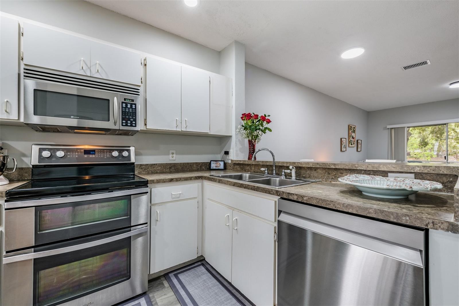 8542 HUNTERS KEY CIR, TAMPA, FL, 33647