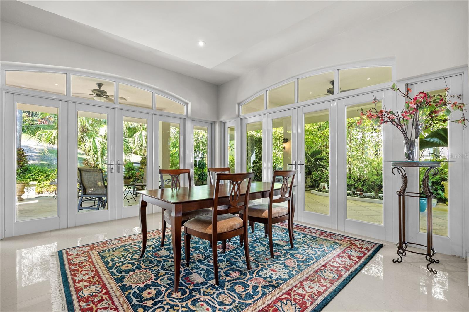 PR9119182 Property Photo