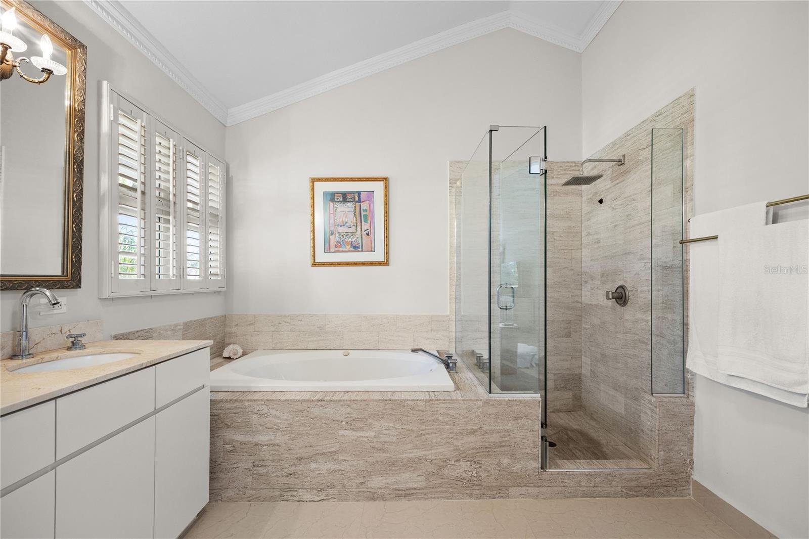 PR9119182 Property Photo