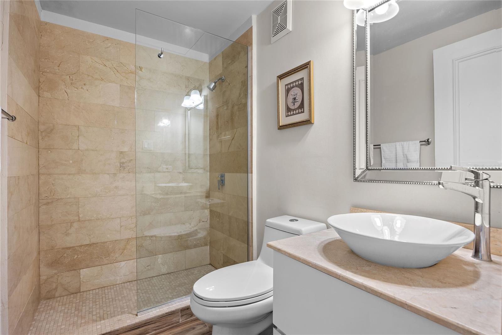 PR9119182 Property Photo