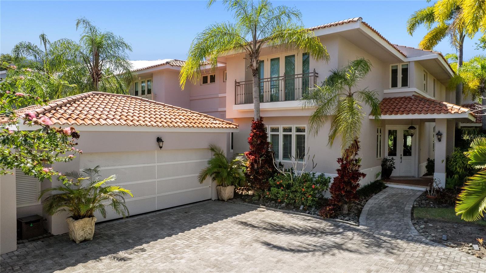 PR9119182 Property Photo