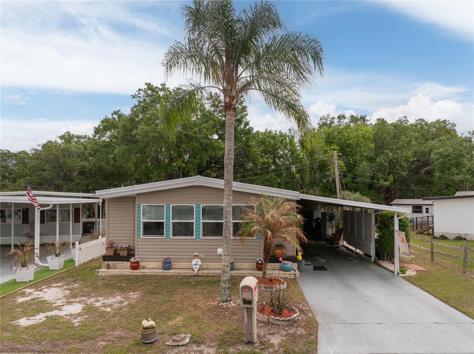 1934 BLUE LAKE DR, LAKELAND, FL, 33801