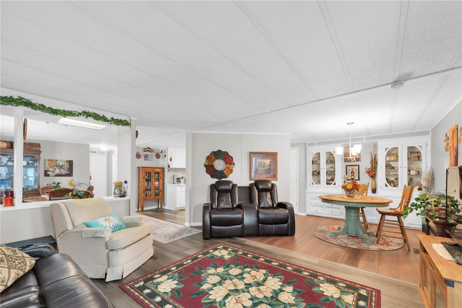 1934 BLUE LAKE DR, LAKELAND, FL, 33801