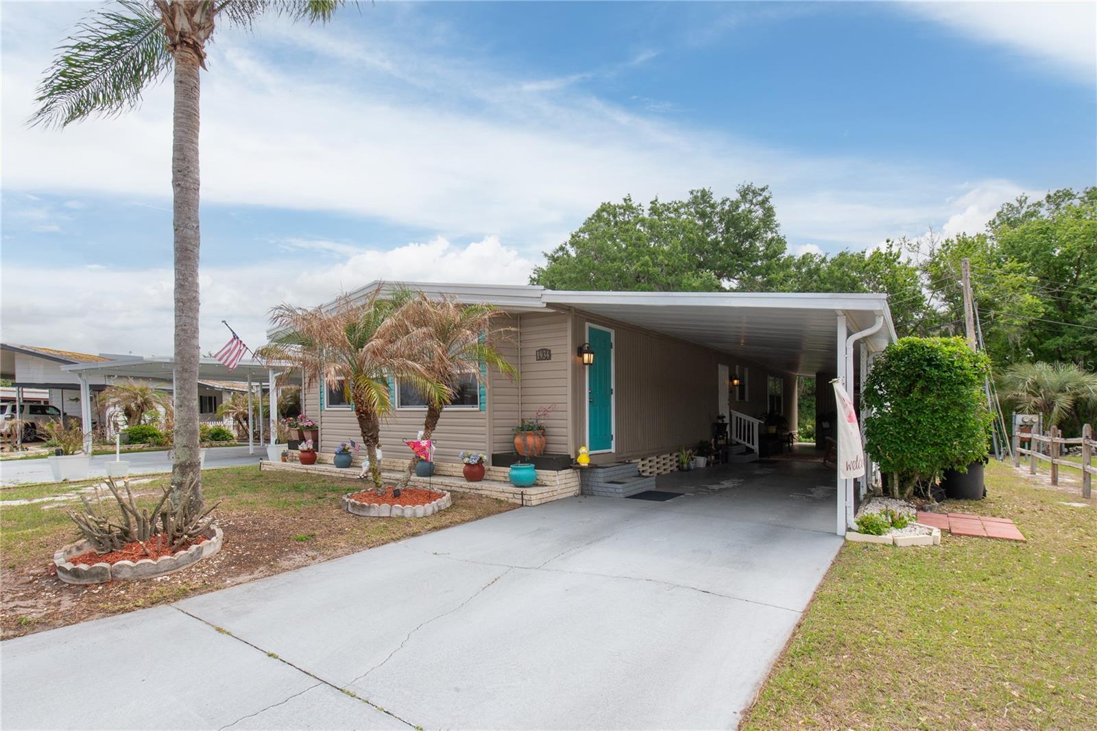 1934 BLUE LAKE DR, LAKELAND, FL, 33801