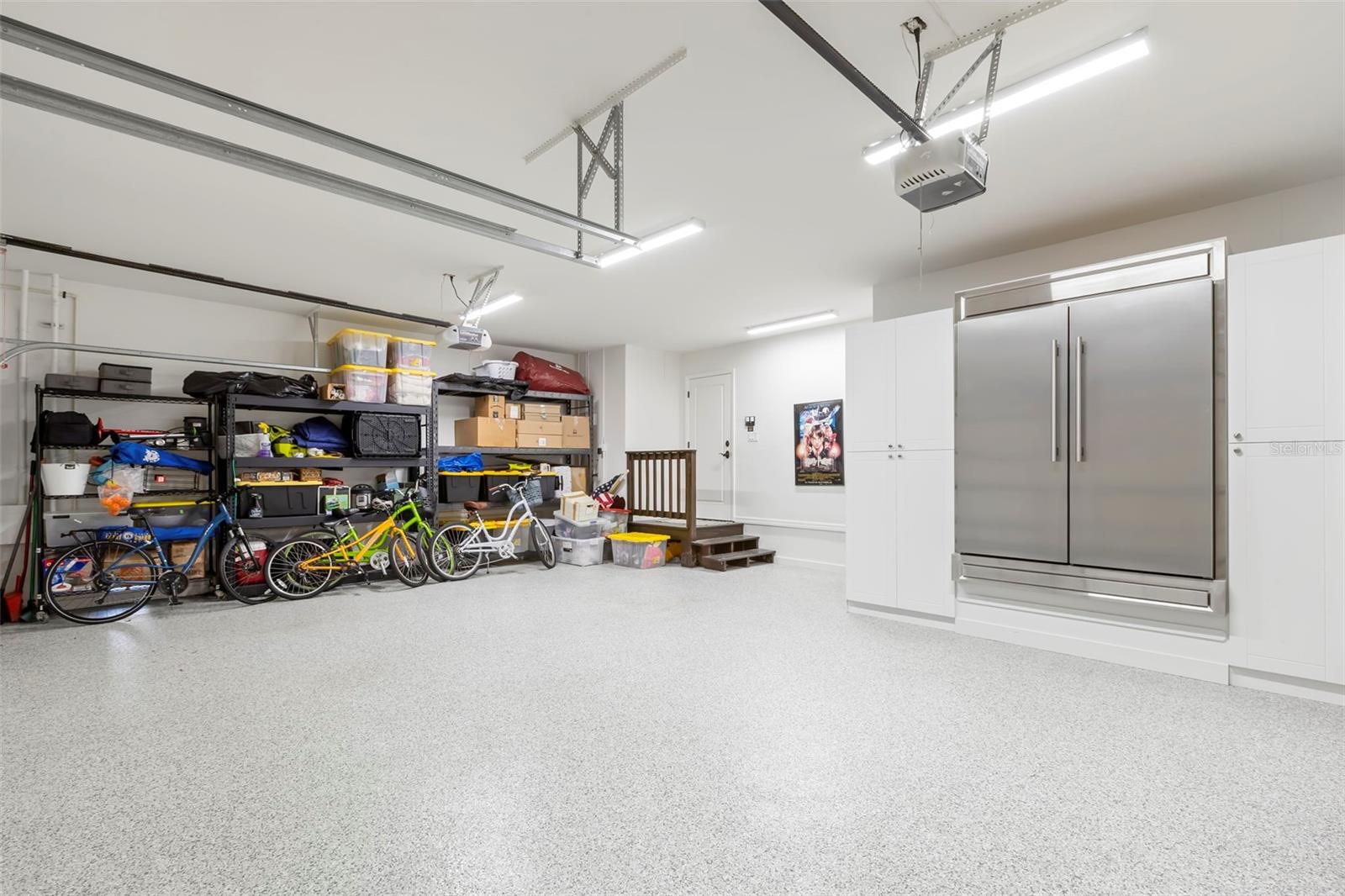 TB8474416 Property Photo