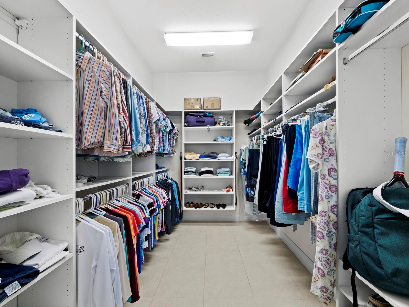 A4681905 Property Photo