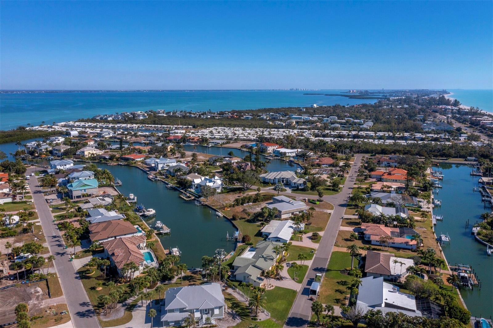 A4681905 Property Photo