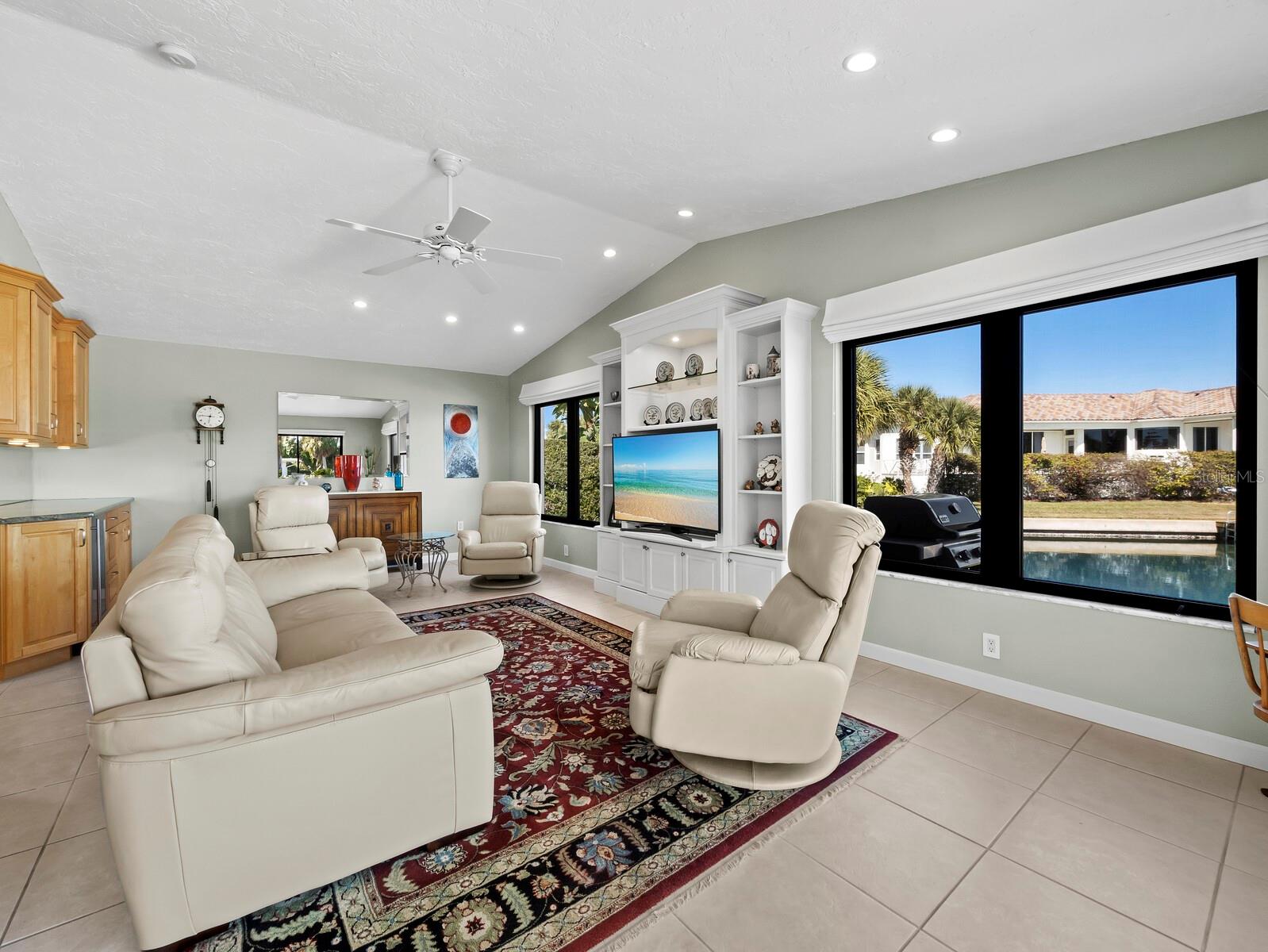 A4681905 Property Photo