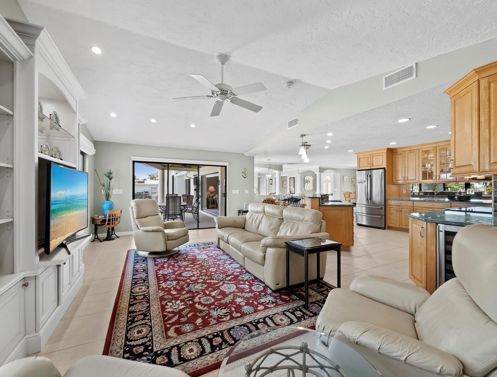 A4681905 Property Photo