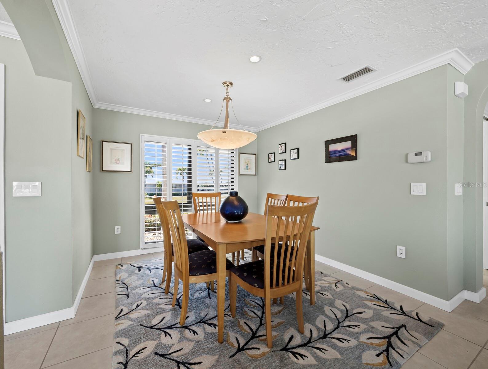 A4681905 Property Photo