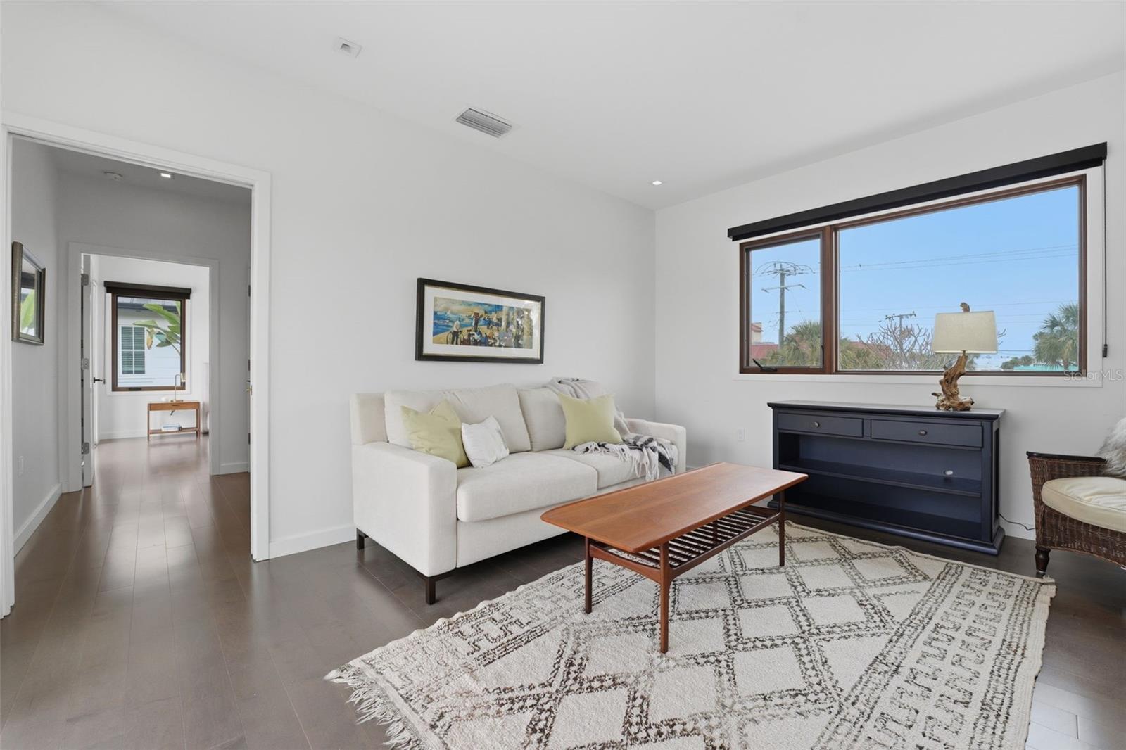 A4681916 Property Photo