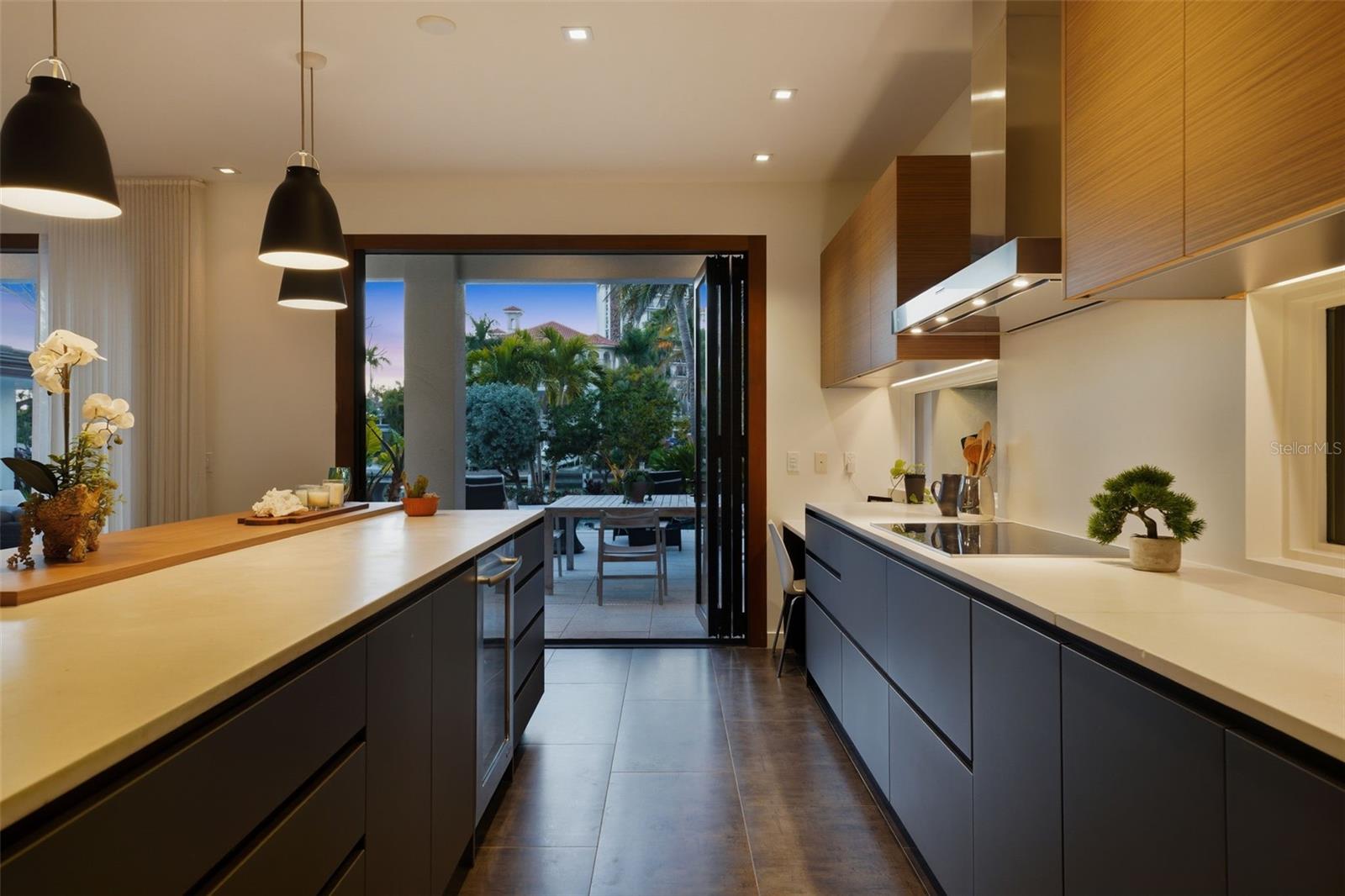 A4681916 Property Photo