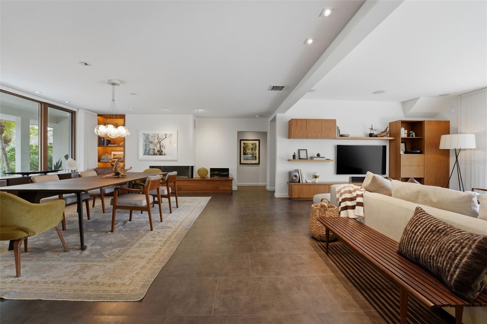 A4681916 Property Photo